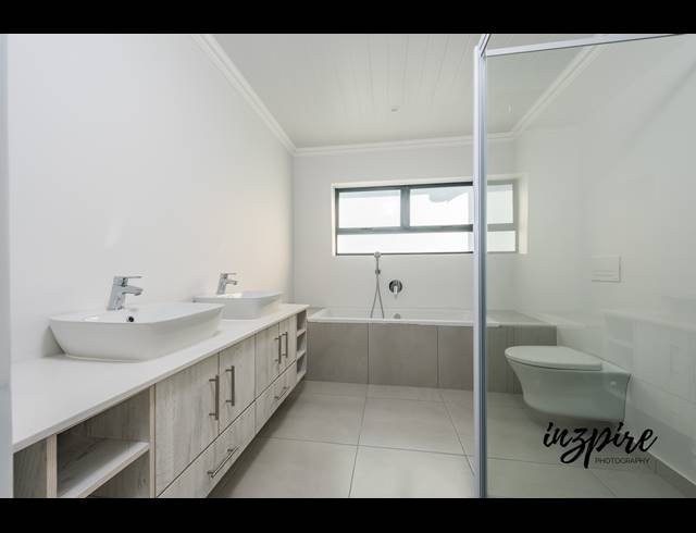 3 BEDROOM DUET FOR SALE IN DANA BAY